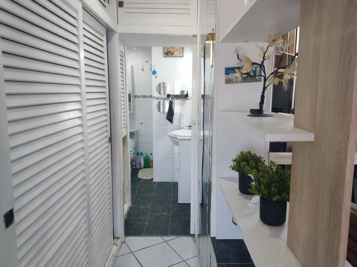 Baño de Piso en venta en Roses con Jardín privado, Terraza y Amueblado