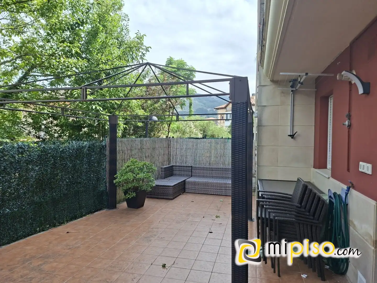 Terraza de Piso en venta en Ampuero con Calefacción, Terraza y Trastero