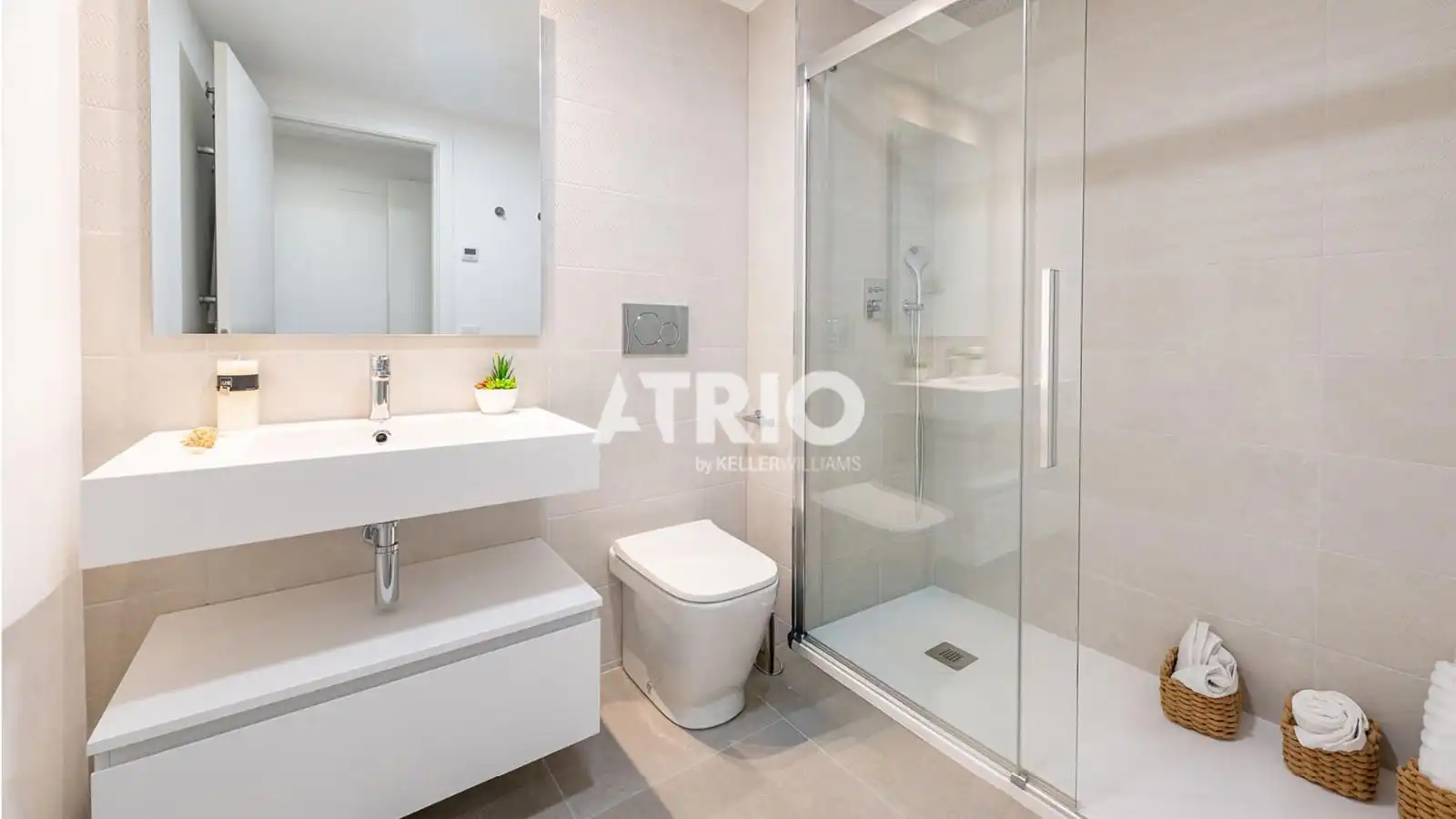 Baño de Piso en venta en Capdepera con Aire acondicionado, Calefacción y Jardín privado