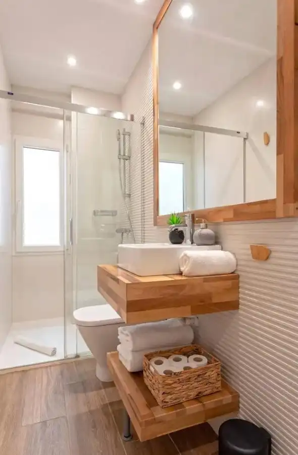 Baño de Piso de alquiler en Madrid con Aire acondicionado, Amueblado y TV