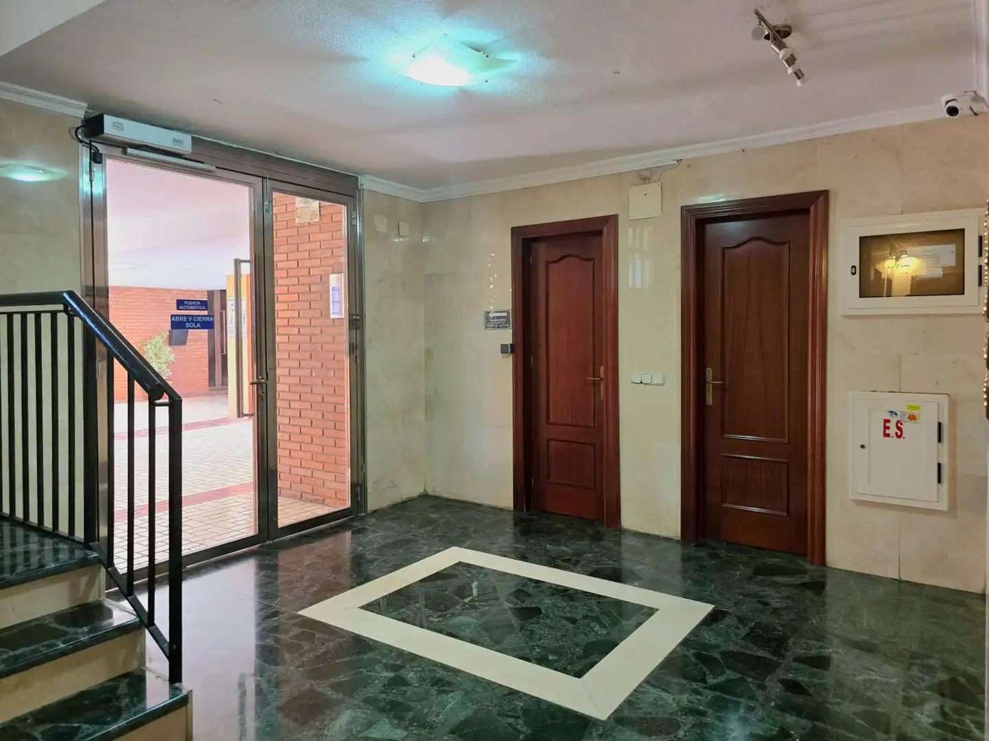 Wohnung zum Verkauf in Torremolinos mit Klimaanlage, Parkett und Terrasse