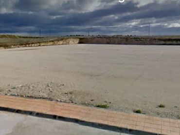 Industrial land to rent in Plaza la Villa 13
