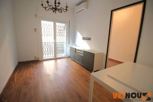 Piso en Venta en Carrer de Sugranyes en Sants-Badal