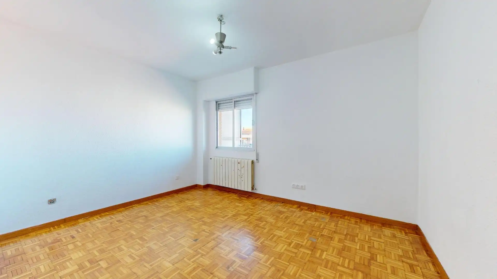 Flat with terrace for sale in Calle JUAN ANTONIO MAROTO, imagen 13