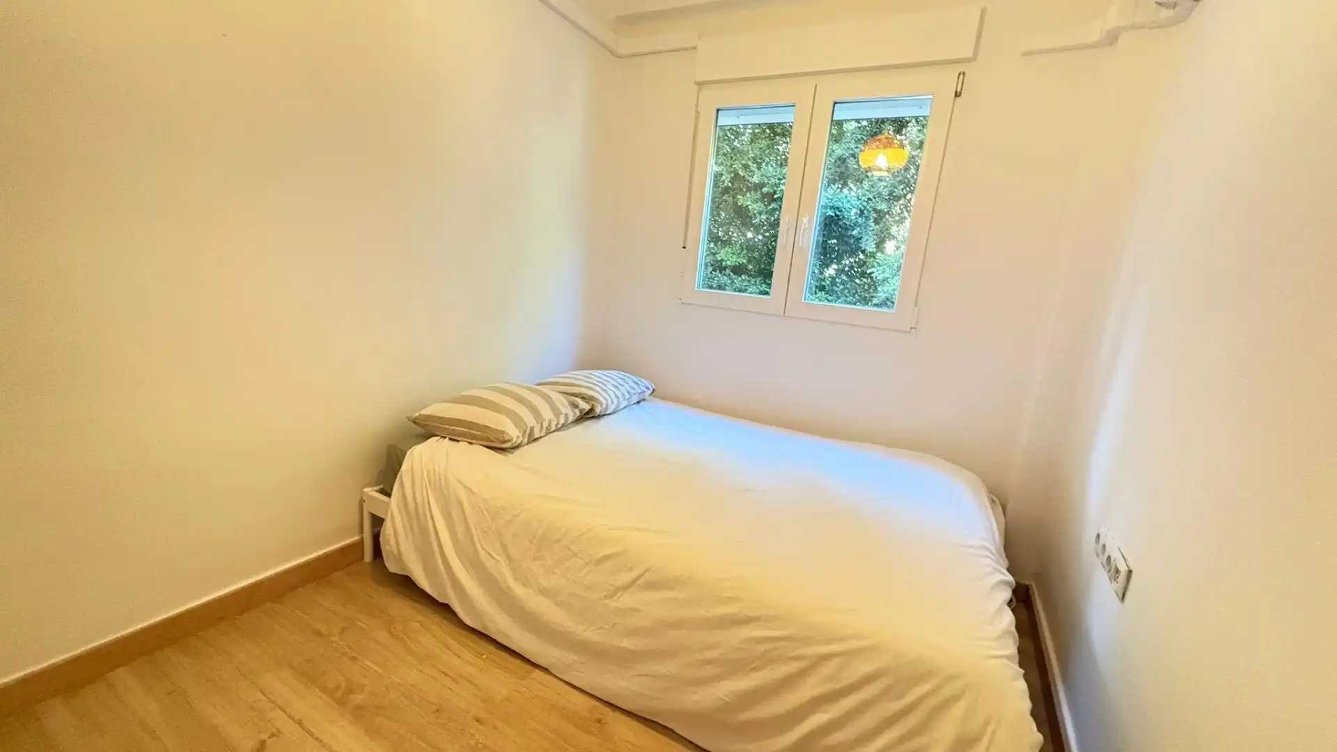 Habitación de Piso en venta en Málaga con Aire acondicionado, Amueblado y Balcón