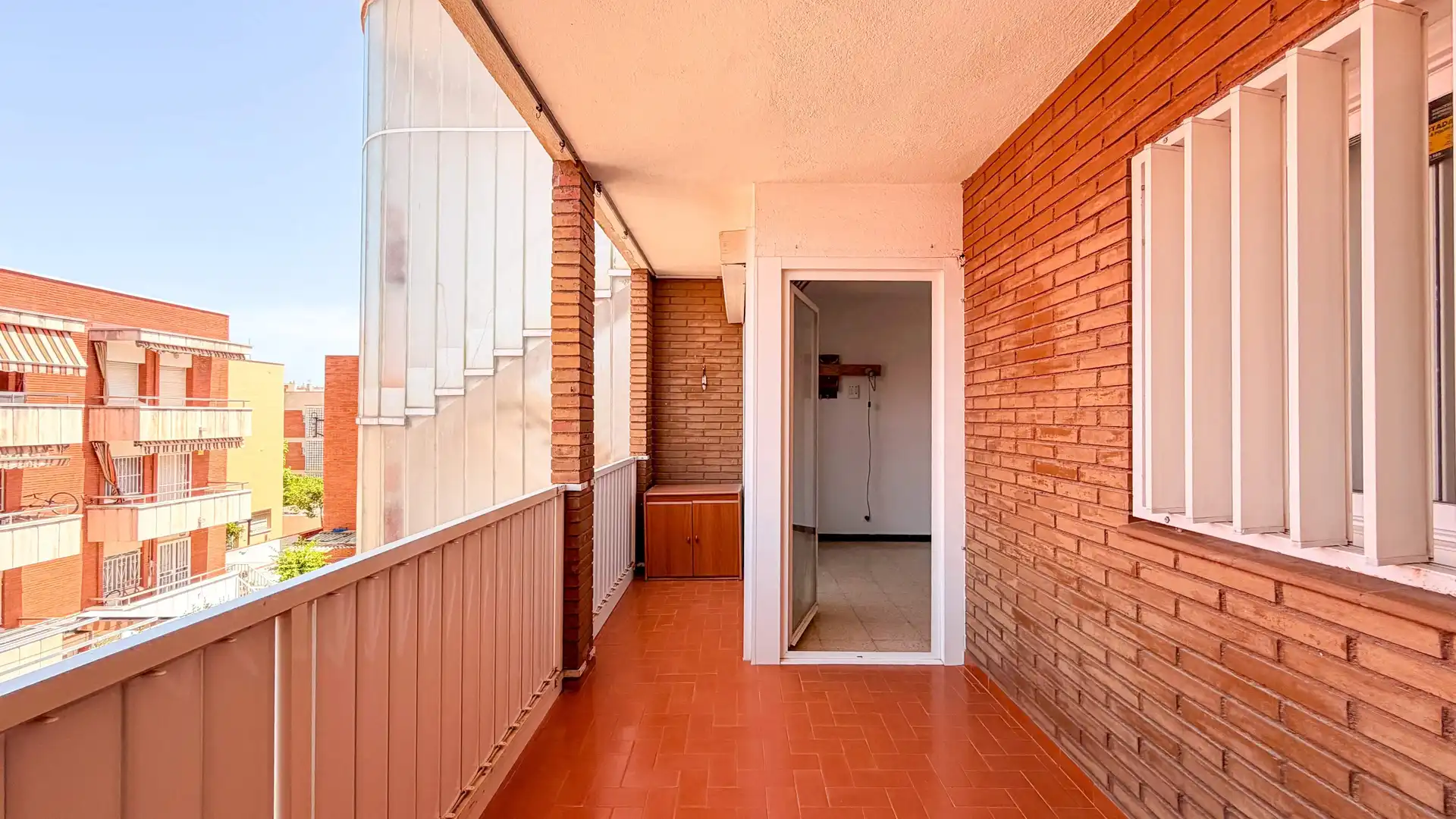 Terrassa de Pis en venda en Cubelles amb Balcó