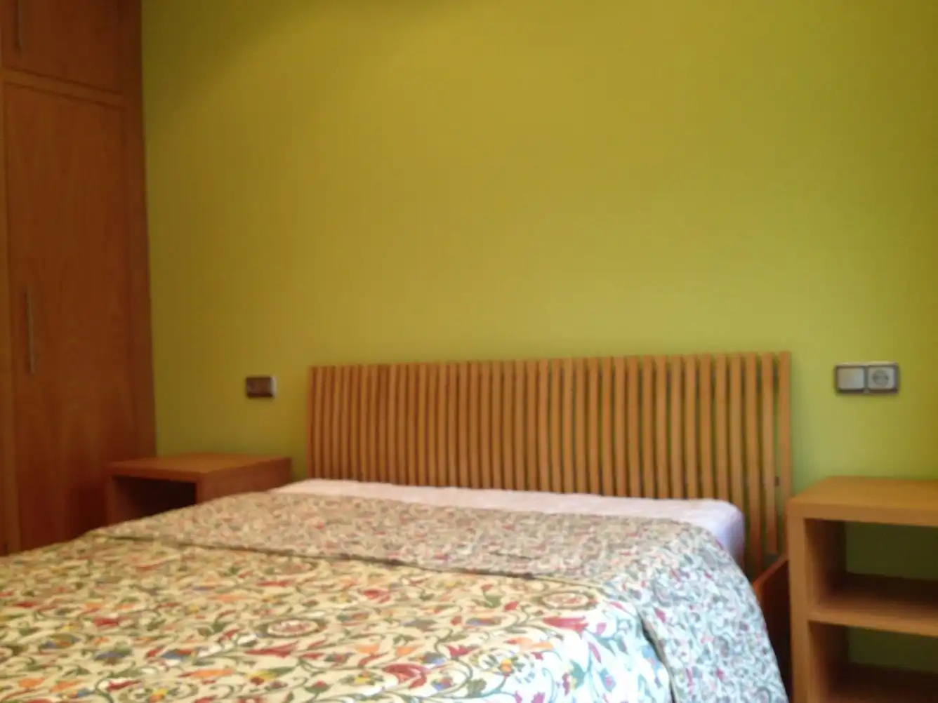 Bedroom of Flat for rent in Salamanca  with Heating, Parquet flooring and Furnished