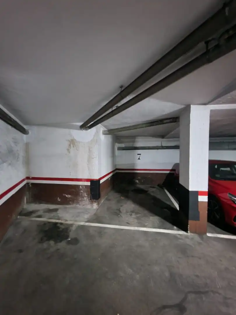 Einzelparkplatz mit Aufzug zum Verkauf in Felipe Uhagón Alkatearen Kalea 9, imagen 8