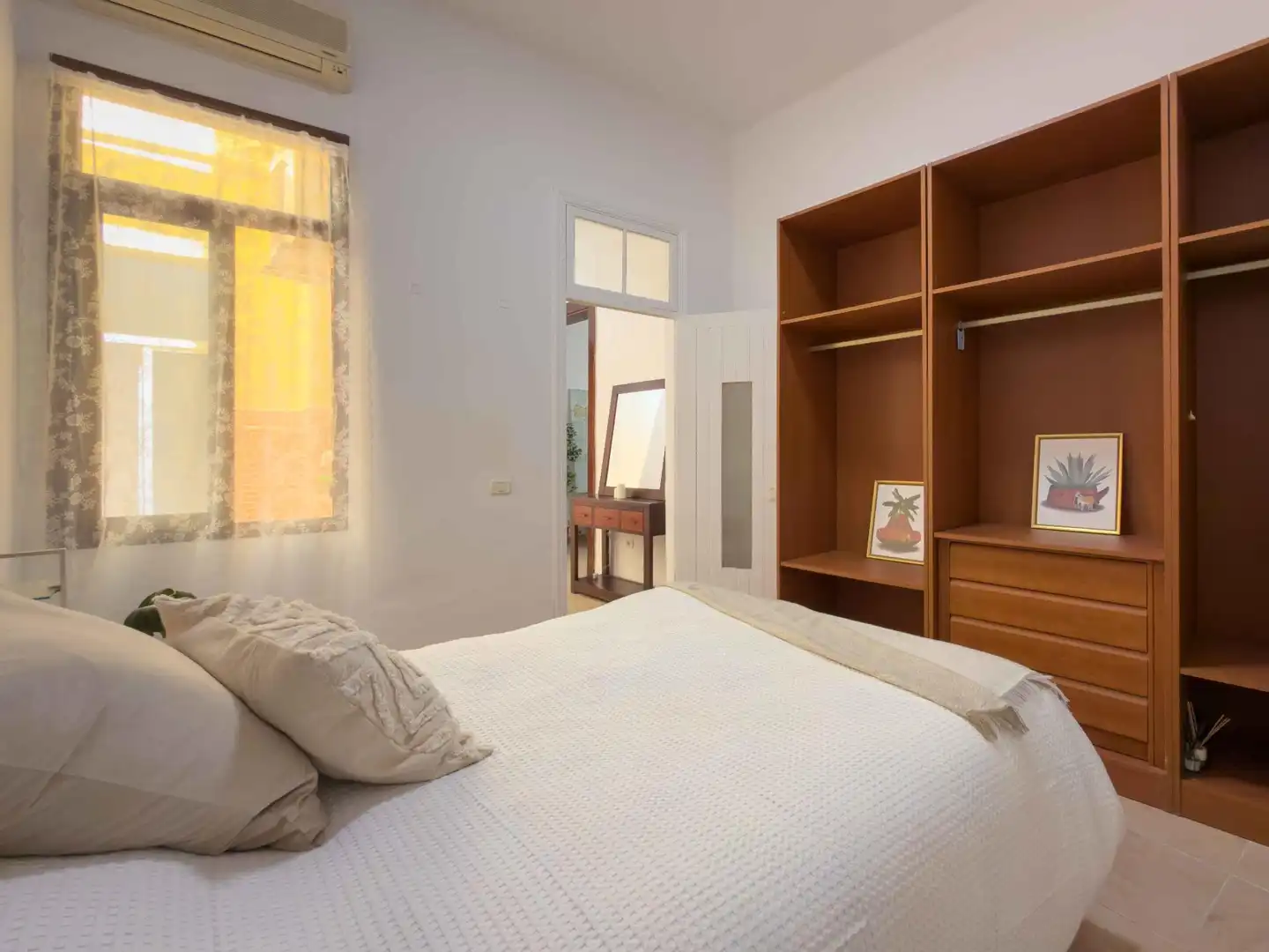 Schlafzimmer von Wohnung zum Verkauf in Santa Cruz de Tenerife mit Klimaanlage und Möbliert