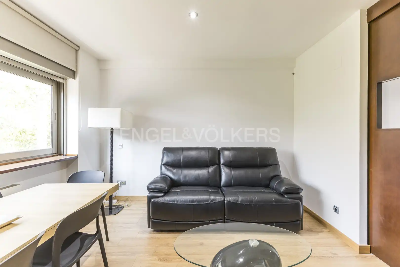 Living room of Flat for rent in Madrid  with Air Conditioner, Heating and Swimming Pool