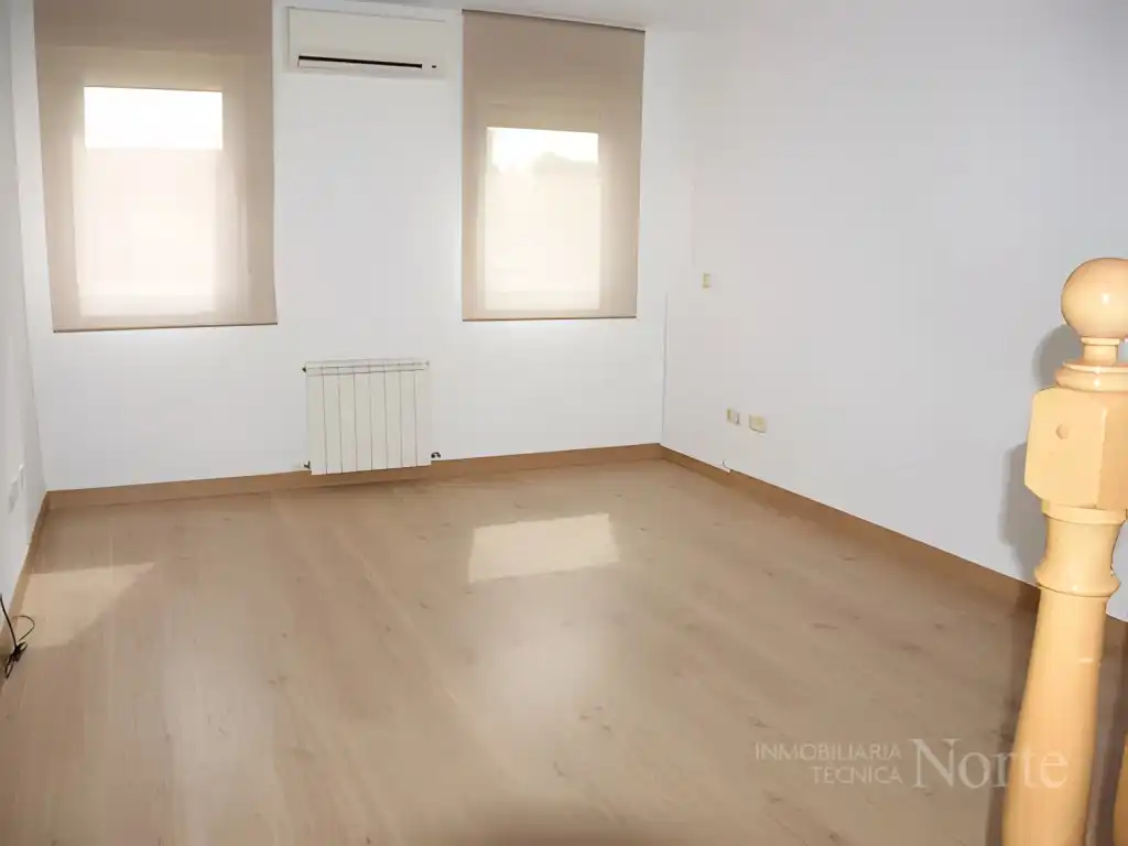 Dúplex en venta en Calle Fuente Vieja