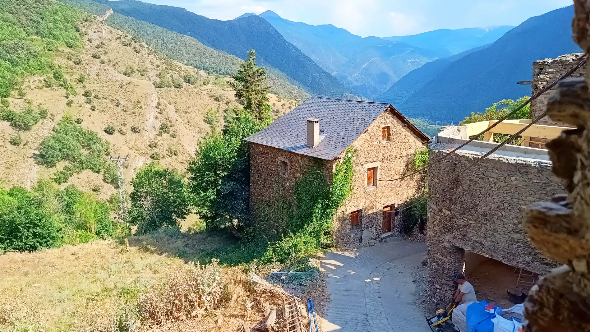 Casa rústica amb terrassa en venda a Carrer Unica, imagen 11