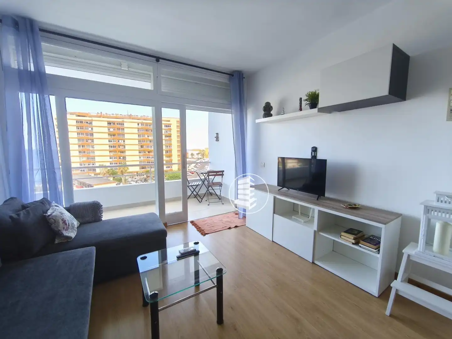 Wohnzimmer von Wohnungen zur Miete in Candelaria mit Klimaanlage, Privatgarten und Terrasse