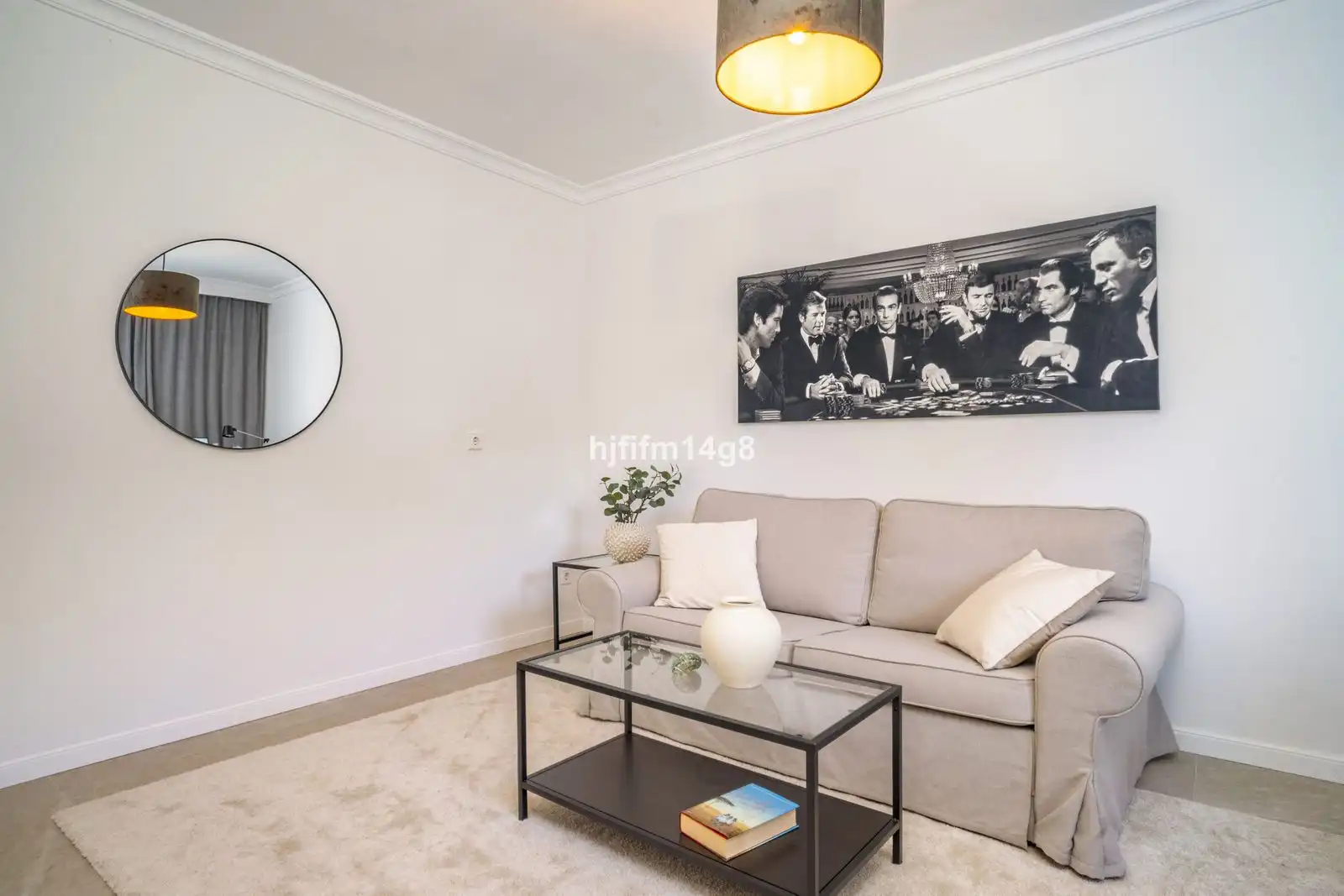Sala de estar de Piso en venta en Marbella con Aire acondicionado, Trastero y Amueblado
