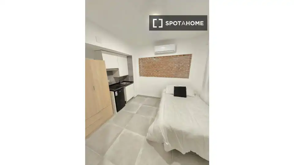 Wohnung zur Miete in Latina