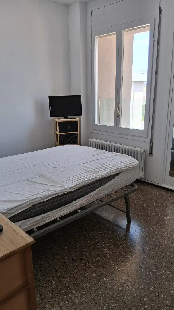 Bedroom of Flat for rent in Vic  with Heating, Private garden and Furnished