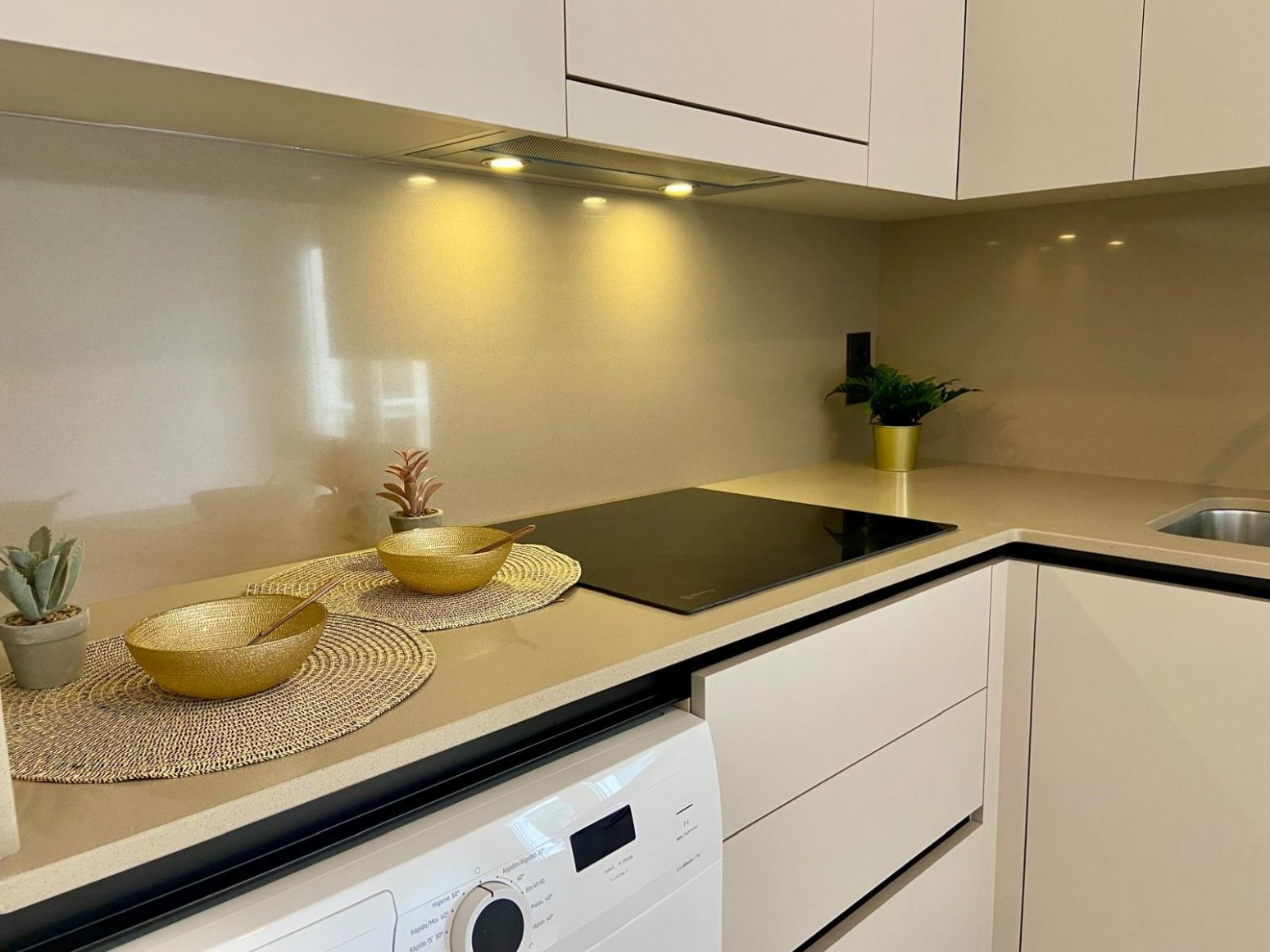 Kitchen of Flat for sale in Oviedo   with Heating and Storage room