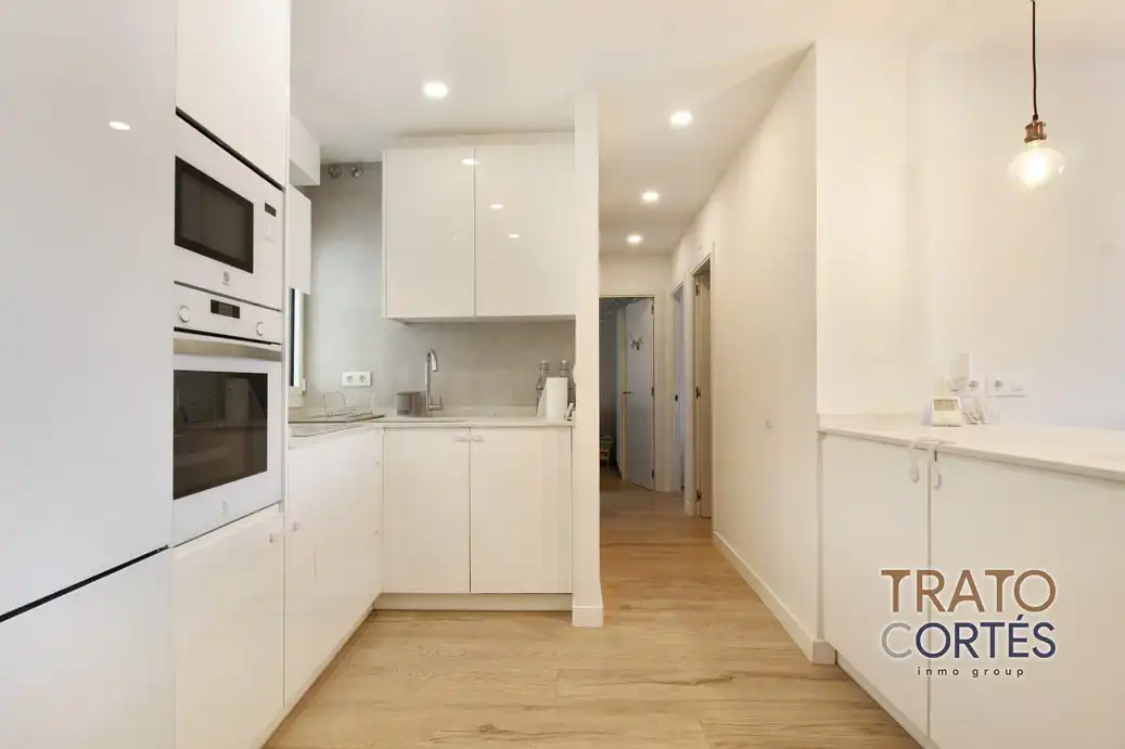 Cocina de Piso en venta en Gavà con Aire acondicionado, Calefacción y Trastero