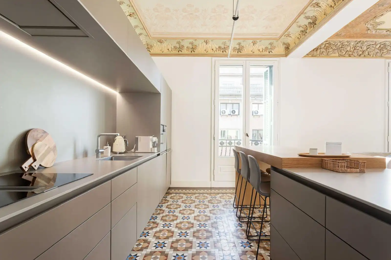Küche von Wohnung zur Miete in Barcelona mit Klimaanlage, Heizung und Terrasse