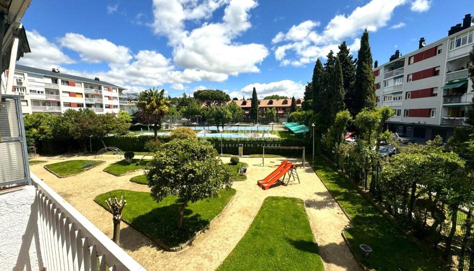 Foto 1 de Piso en venta en Colegios, Madrid