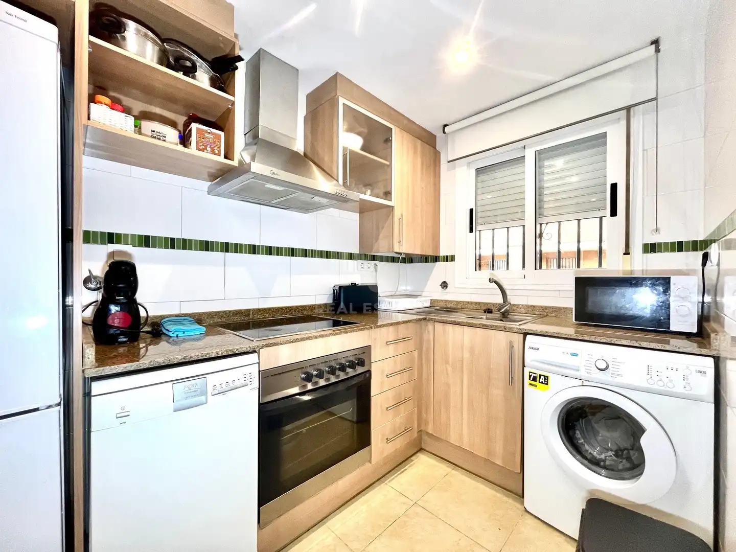 Kitchen of Flat for sale in Oropesa del Mar / Orpesa  with Air Conditioner, Heating and Terrace