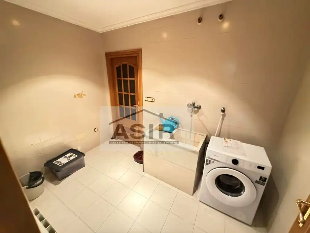 Casa amb piscina en venda a Calle Ravalet, imagen 34
