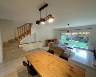 Living room of Single-family semi-detached to rent in Sant Fost de Campsentelles  with Air Conditioner, Heating and Private garden