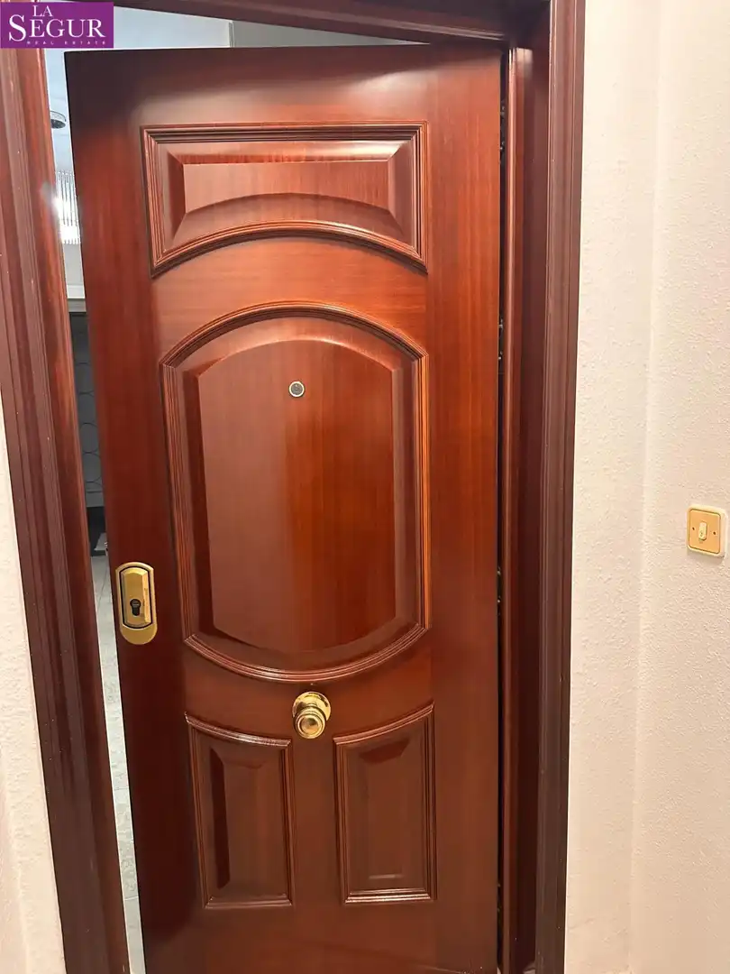 Piso en venta en Cádiz con Calefacción