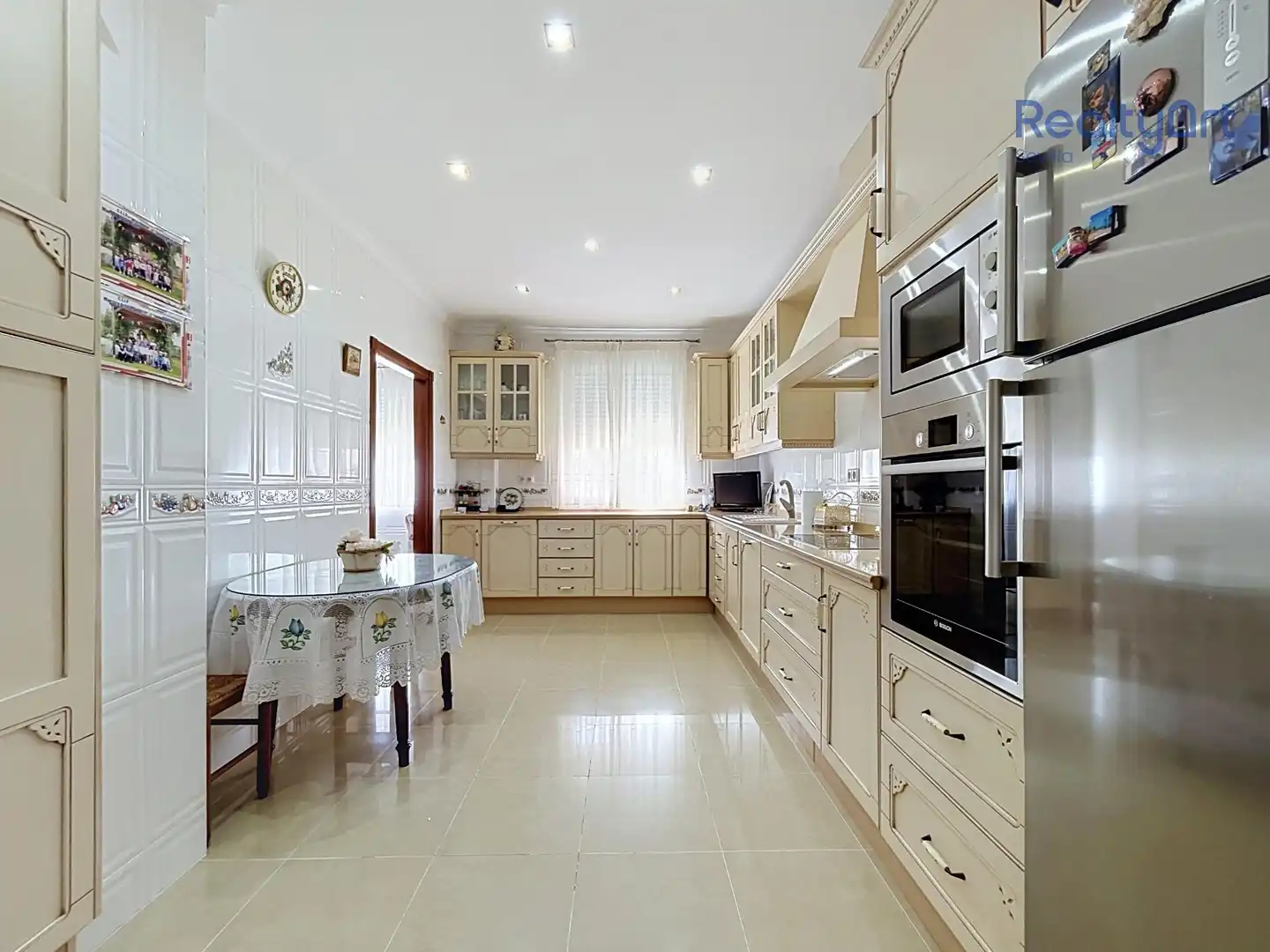 Kitchen of Houses for sale in Tomares  with Air Conditioner, Heating and Private garden