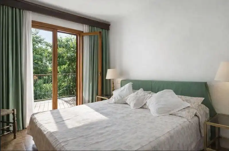 Dormitori de Casa o xalet en venda en  Palma de Mallorca amb Aire condicionat, Calefacció i Jardí privat
