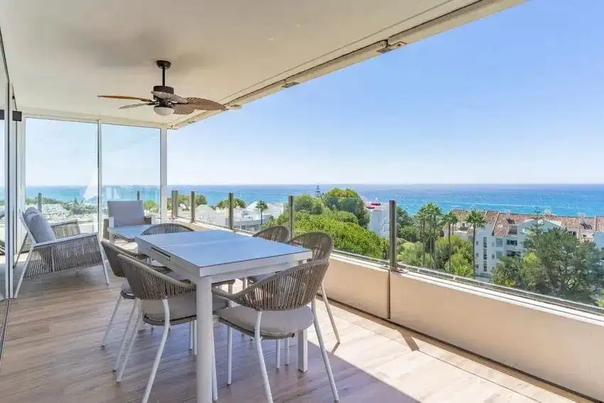 Terraza de Piso en venta en Marbella con Aire acondicionado, Calefacción y Jardín privado