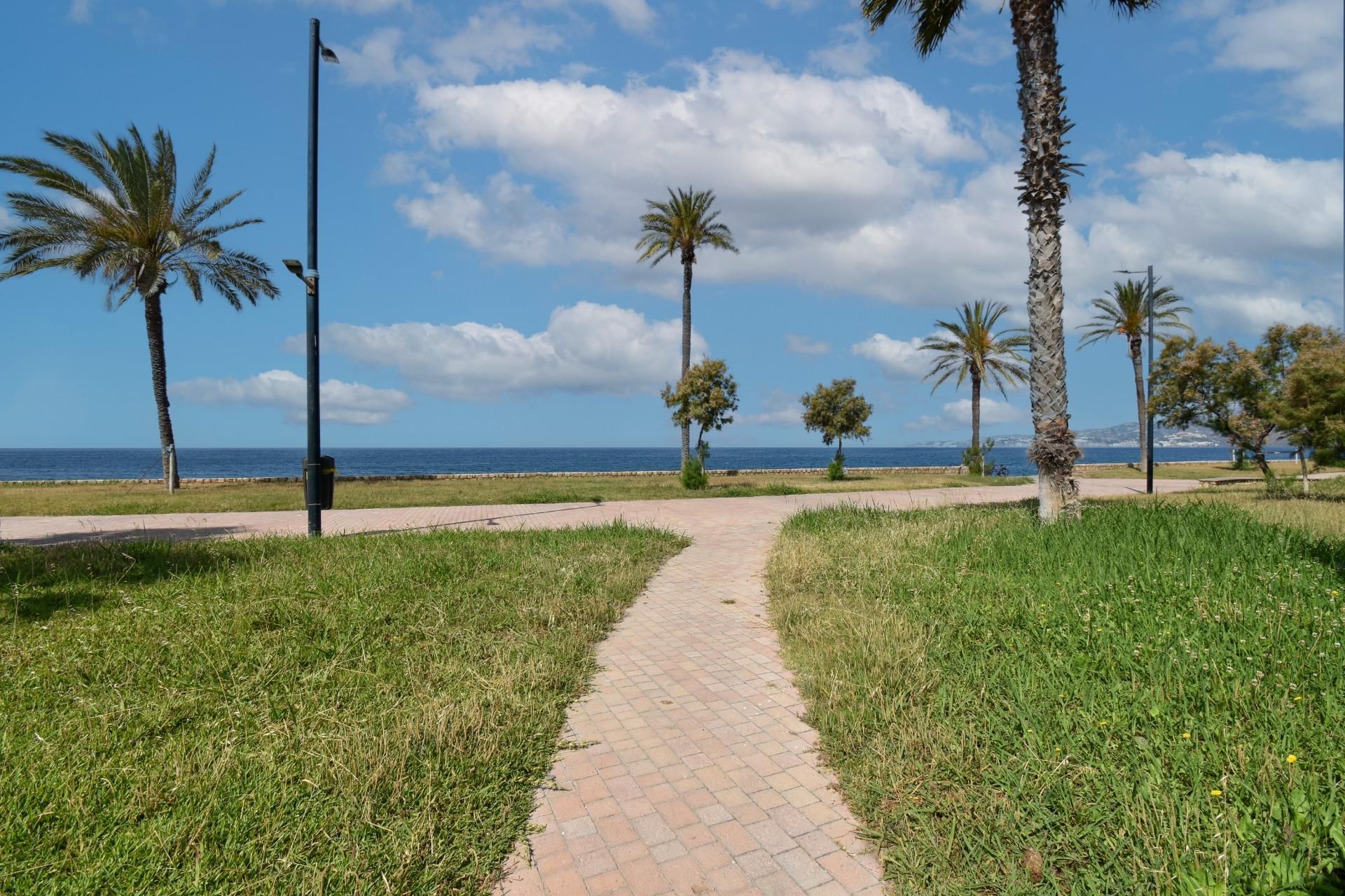 Apartment for sale in Calle MARITIMO, Salobreña Costa