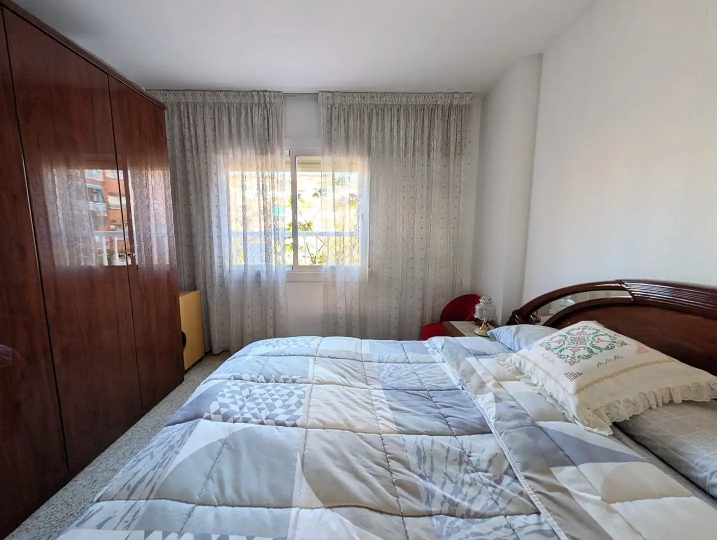 Habitación de Piso en venta en Badalona con Aire acondicionado, Amueblado y Balcón