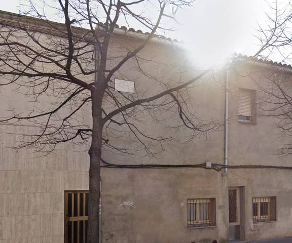 Casa adosada en Venta en VINT-I-DOS DE JULIOL en Vallparadís - Antic Poble de Sant Pere