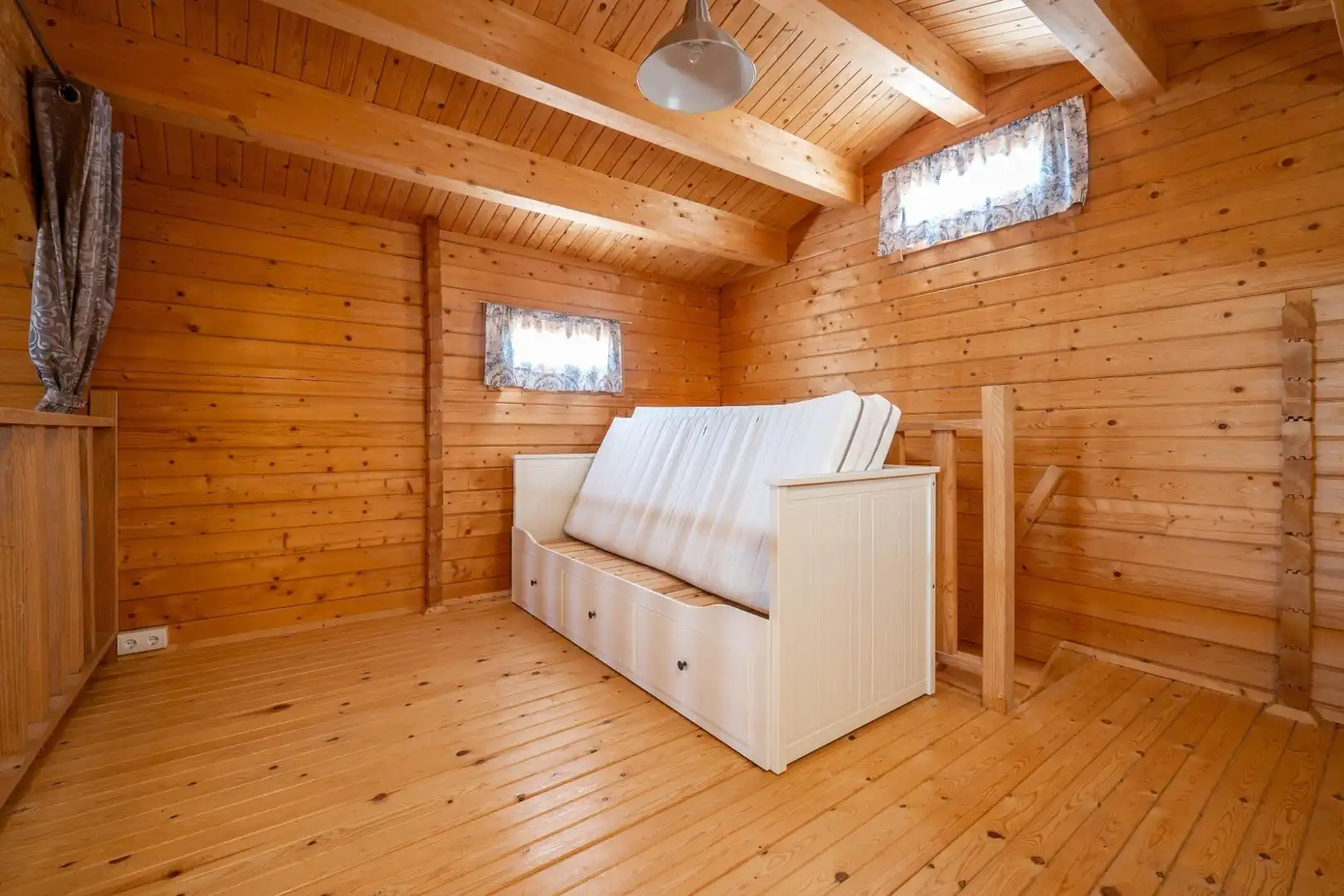 Bedroom of Houses for sale in Cúllar Vega  with Air Conditioner, Heating and Terrace