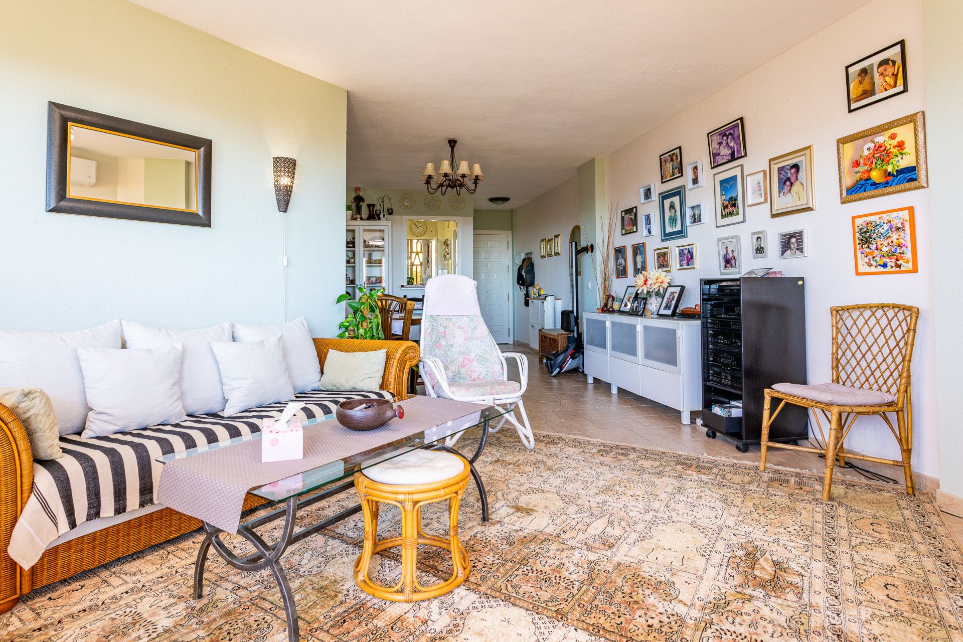 Sala de estar de Apartamento en venta en Mijas con Aire acondicionado, Terraza y Amueblado