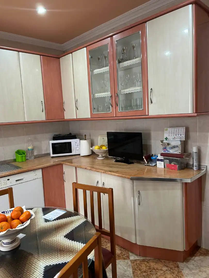 Cocina de Casa o chalet en venta en Jaén con Aire acondicionado, Calefacción y Jardín privado