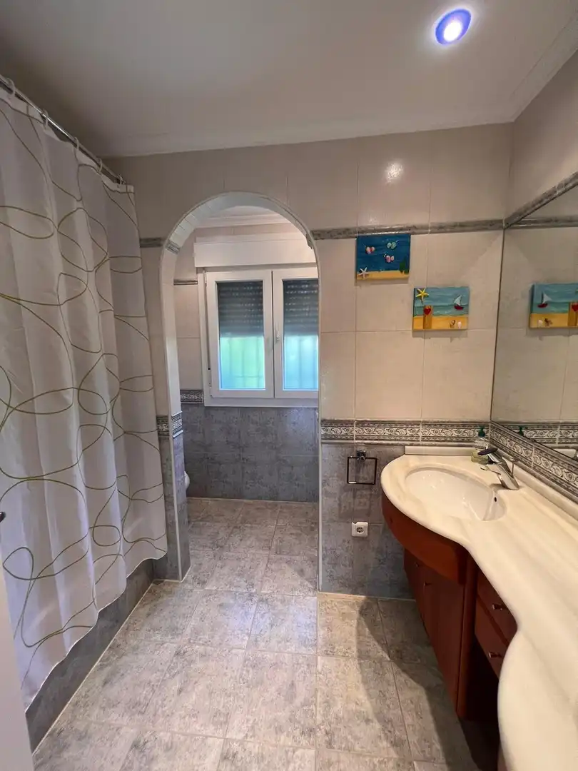 Bany de Casa o xalet en venda en Los Barrios