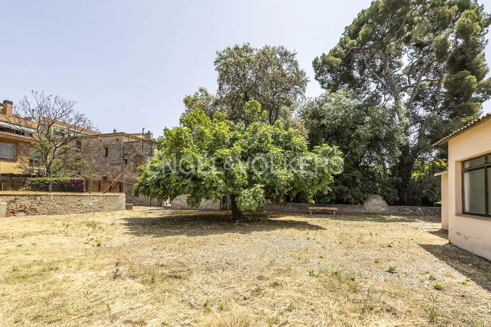 Edificio en venta en Sant Joan Despí