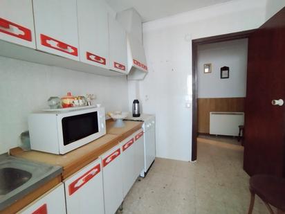 Cuina de Pis en venda en Argamasilla de Alba amb Calefacció, Terrassa i Moblat