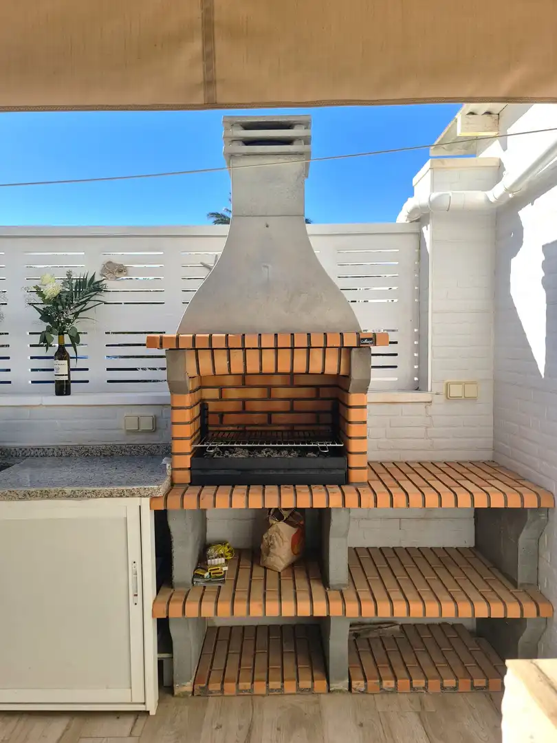 Jardín de Casa o chalet de alquiler en Santa Pola con Aire acondicionado, Jardín privado y Trastero