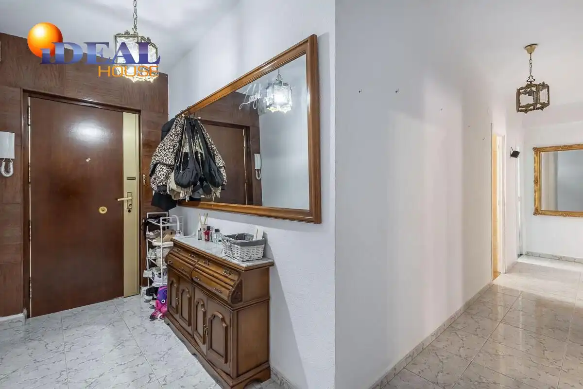 Piso con ascensor en venta en Chana, imagen 14