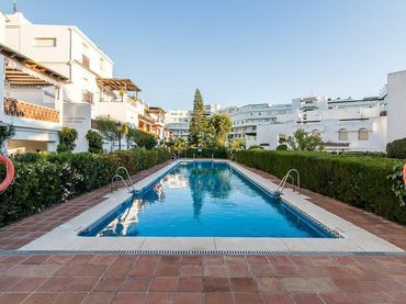 Wohnung mit Pool zum Verkauf in Avenida Pablo Ruiz Picasso 11