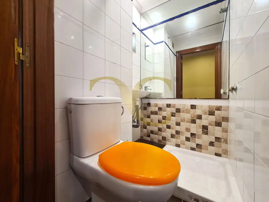 Bathroom of Flat for sale in Gijón   with Heating