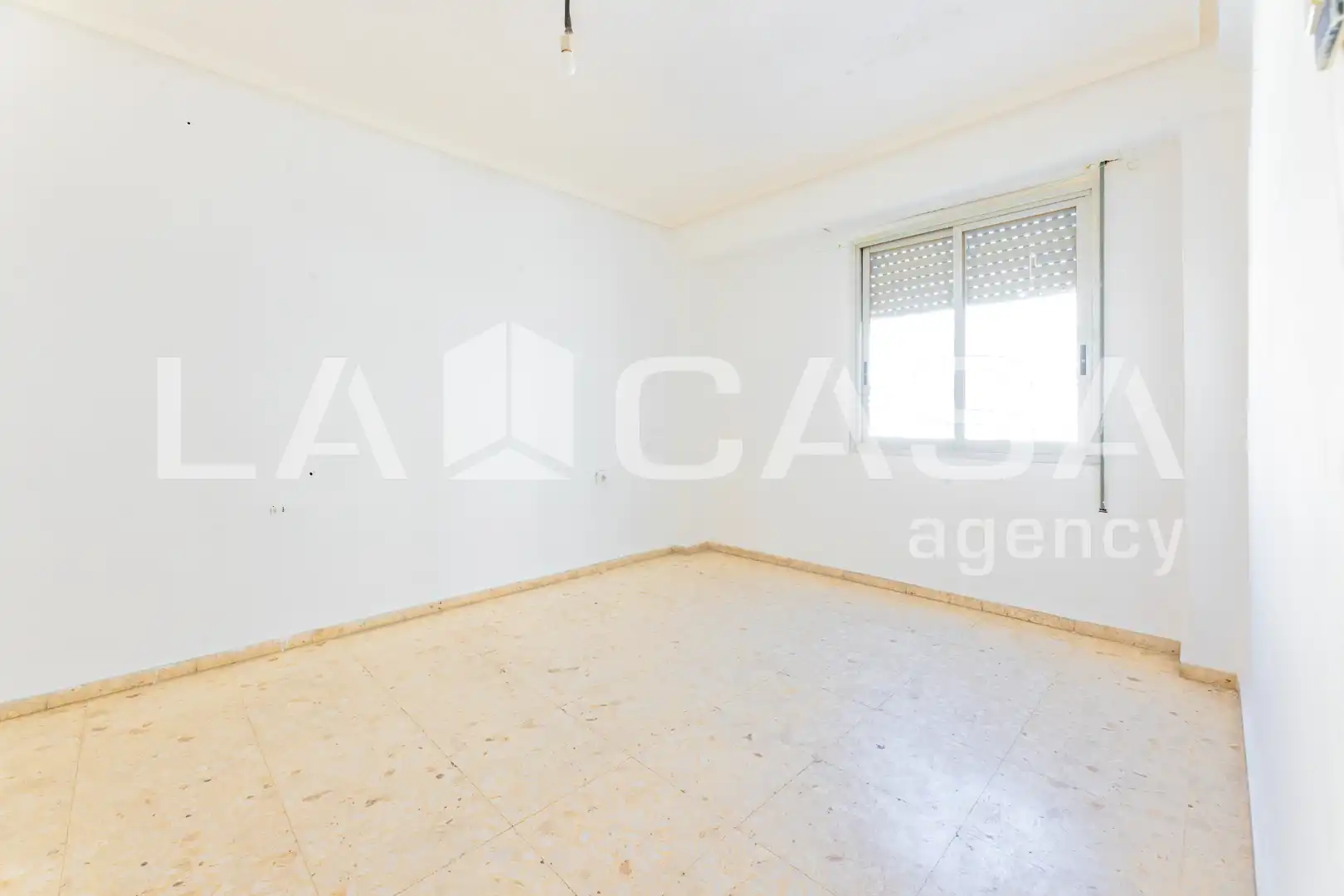 Flat for sale in Valencia