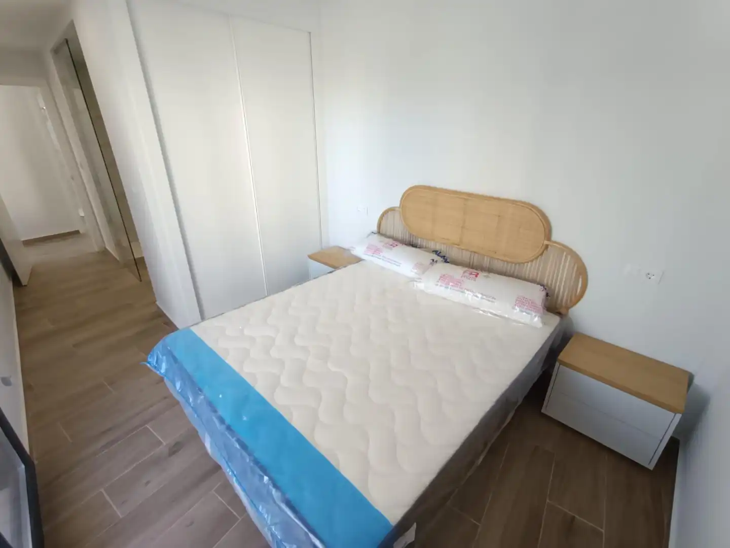 Dormitori de Apartament en venda en Orihuela amb Aire condicionat, Terrassa i Moblat