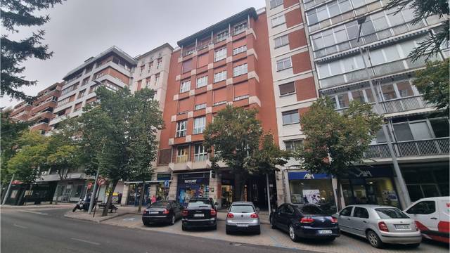 Oficina en Venta en AV MANUEL RIVERA en Centro