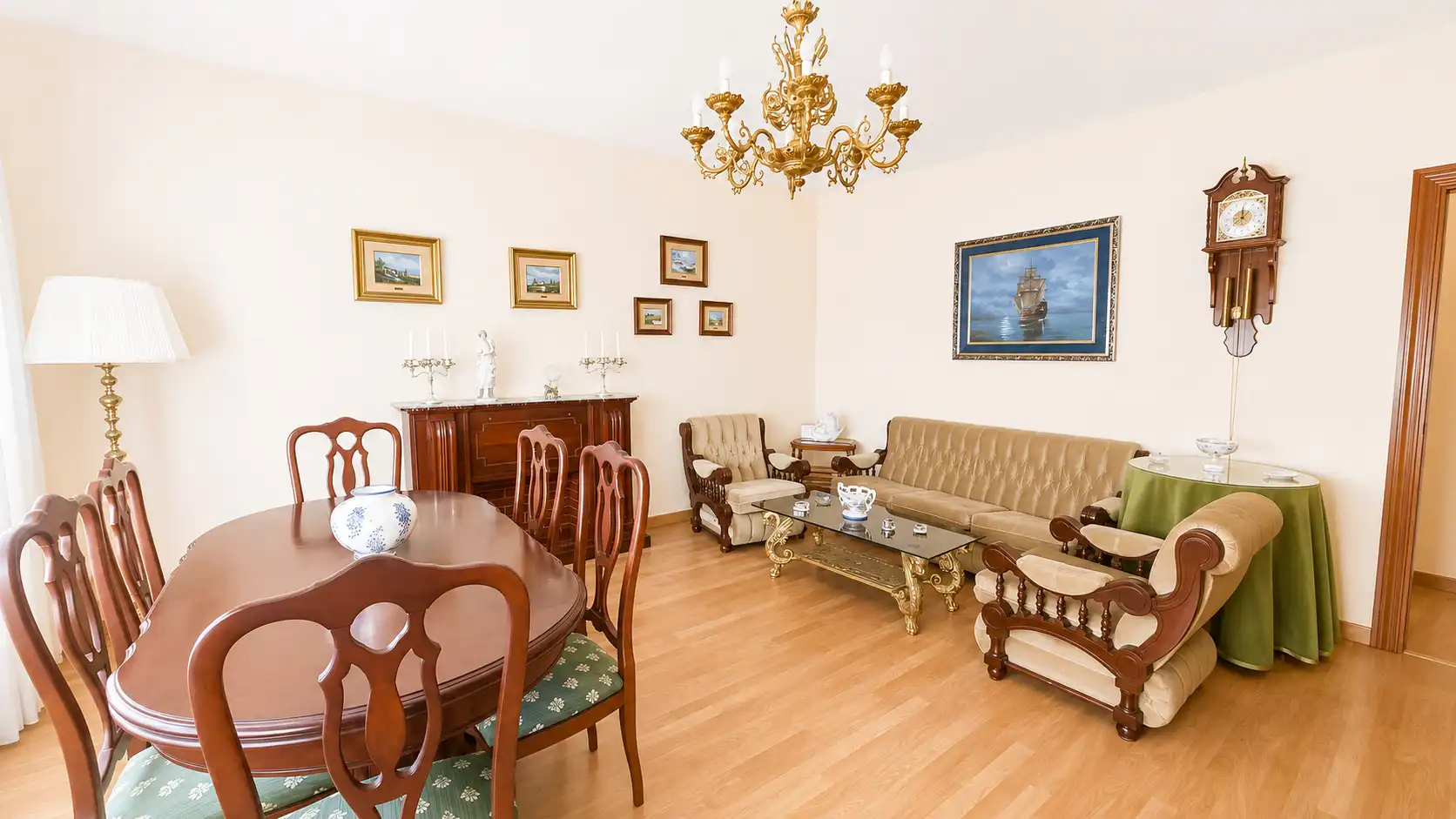 Sala d'estar de Casa o xalet en venda en Rincón de la Victoria amb Aire condicionat, Calefacció i Jardí privat
