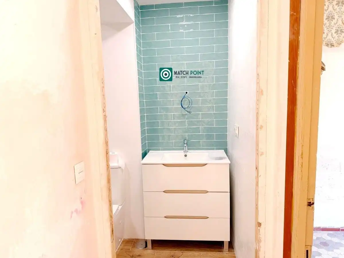 Bathroom of Flat for sale in Almuñécar