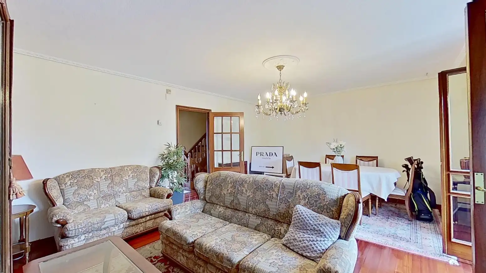 Sala d'estar de Casa adosada en venda en Torrelavega  amb Calefacció, Jardí privat i Parquet